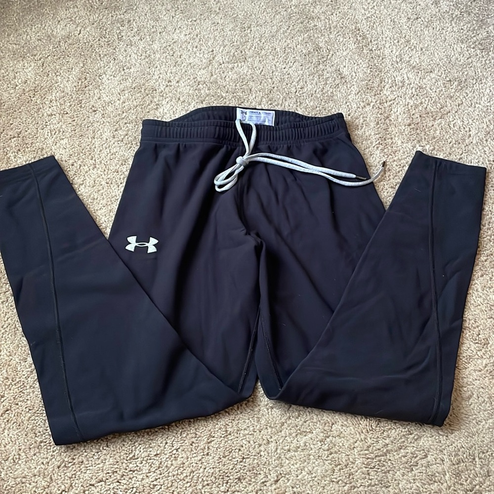 Boys Black Under Armour Leggings size L